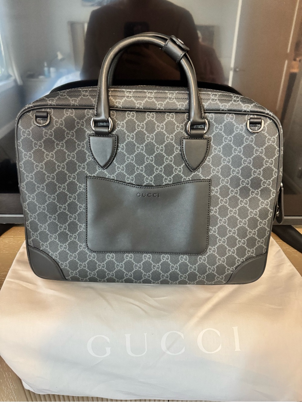 [BRAND NEW] Gucci GG Emblem Briefcase